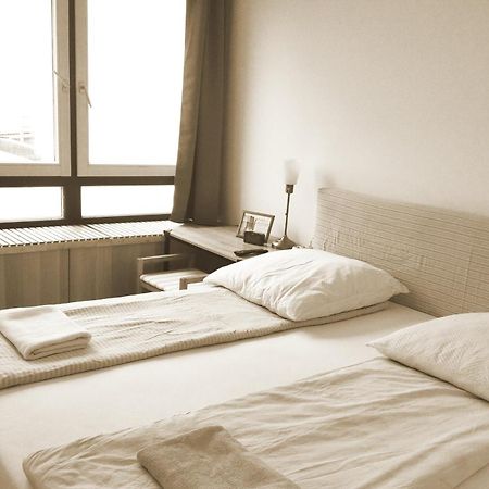 Sroom 118 And 119 In Center Reutlingen Esterno foto
