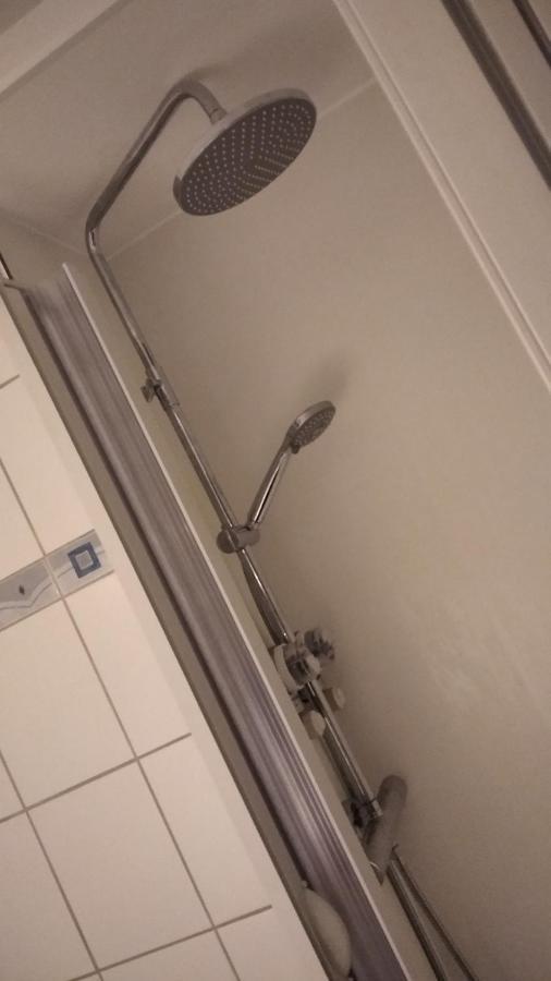 Sroom 118 And 119 In Center Reutlingen Esterno foto