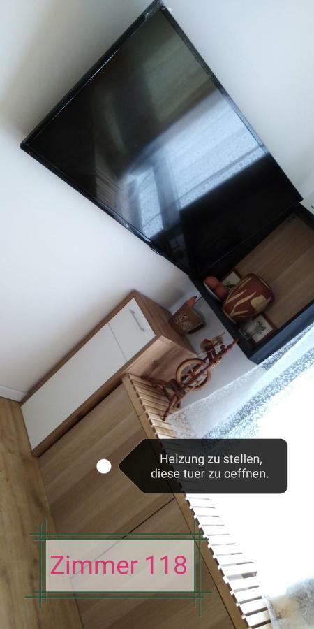 Sroom 118 And 119 In Center Reutlingen Esterno foto
